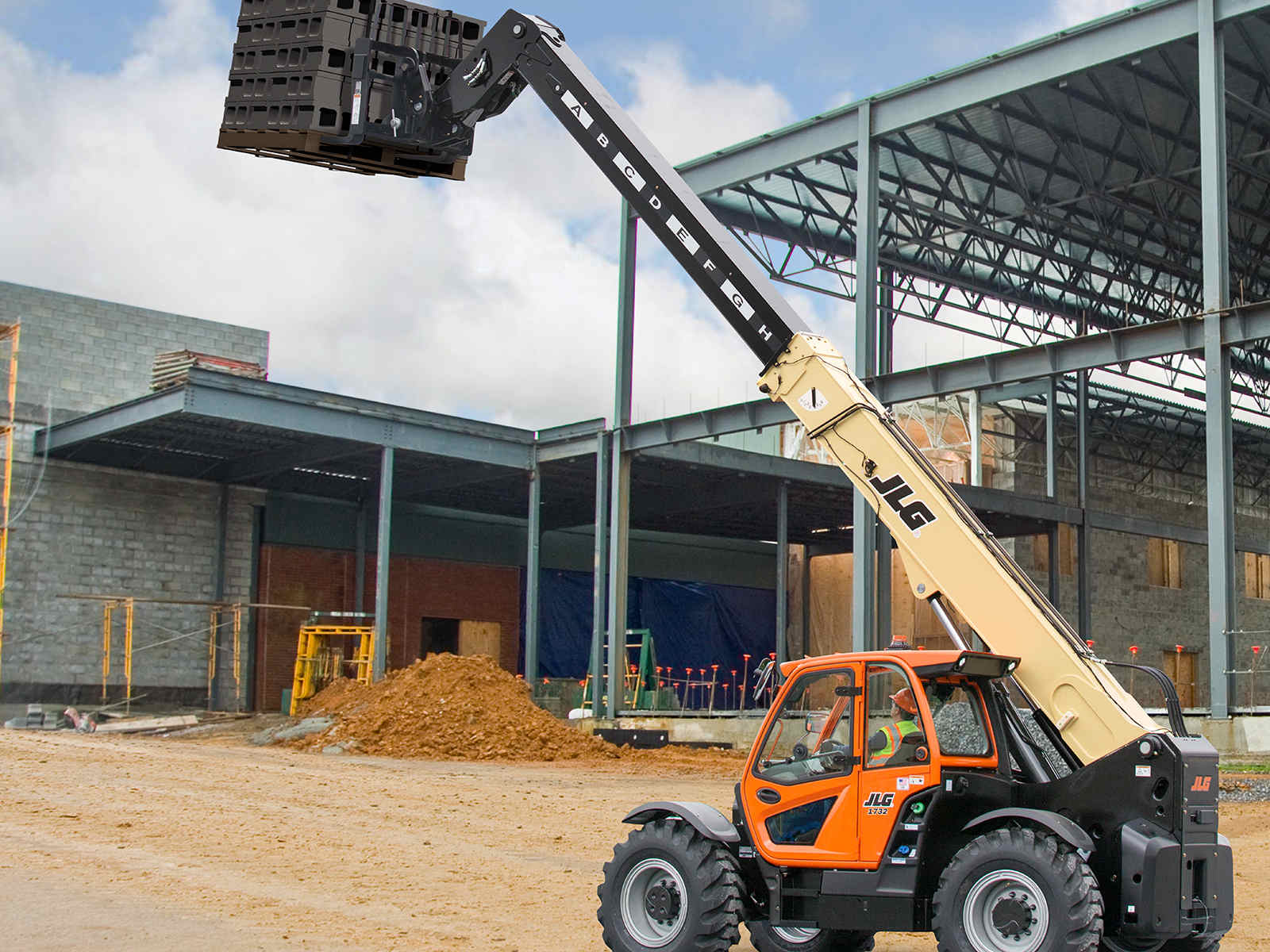 17,000 lb Telehandler Rental