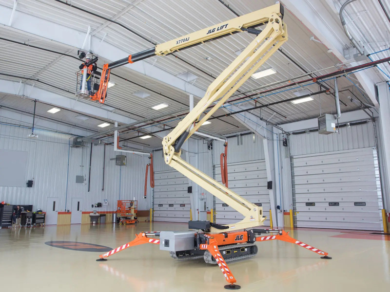 50 Foot Crawler Boom Rent